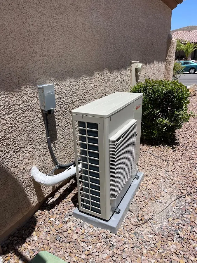 Residential air conditioning condenser unit in Fortuna